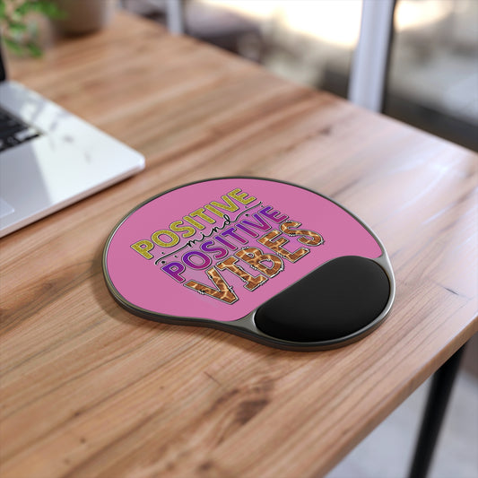 Positive Mouse Pad With Wrist Rest